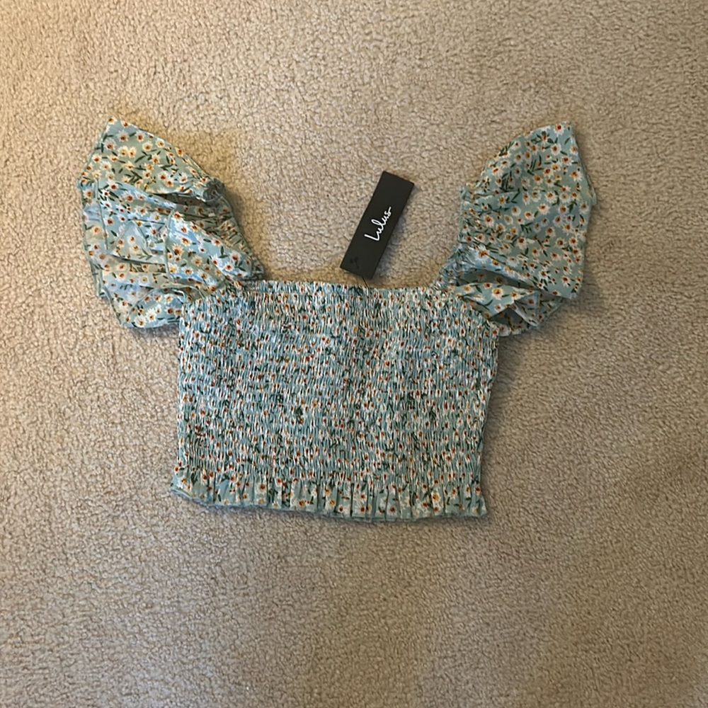 Lulus Top